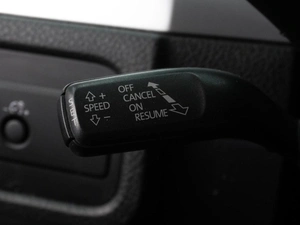 Внедорожник Volkswagen Touareg 2015 года, 2549000 рублей, Воронеж