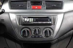 Седан Mitsubishi Lancer 2006 года, 549000 рублей, Оренбург