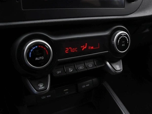 Хетчбэк Kia Rio X 2021 года, 2033000 рублей, Волгоград