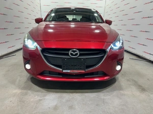 Хетчбэк Mazda Demio 2015 года, 1050000 рублей, Красноярск