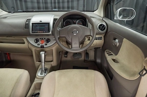 Хетчбэк Nissan Note 2010 года, 699000 рублей, Красноярск