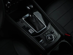 Внедорожник Mazda CX-5 2017 года, 2185444 рублей, Москва