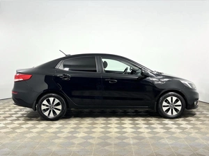 Седан Kia Rio 2017 года, 820500 рублей, Казань