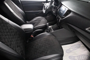 Седан Hyundai Solaris 2019 года, 1579000 рублей, Оренбург