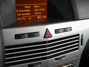 Хетчбэк Opel Astra 2010 года, 549000 рублей, Воронеж
