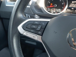 Внедорожник Volkswagen Tiguan 2022 года, 2799000 рублей, Краснодар