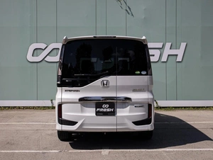 Минивэн Honda Stepwgn Spada 2018 года, 2550000 рублей, Большой Сочи