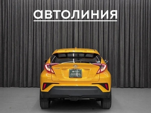 Внедорожник Toyota C-HR 2017 года, 2100000 рублей, Красноярск