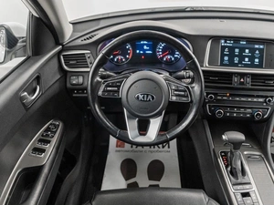 Седан Kia K5 2019 года, 2120000 рублей, Красноярск