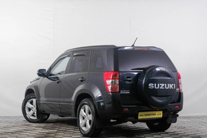Внедорожник Suzuki Grand Vitara 2011 года, 1099000 рублей, Кемерово