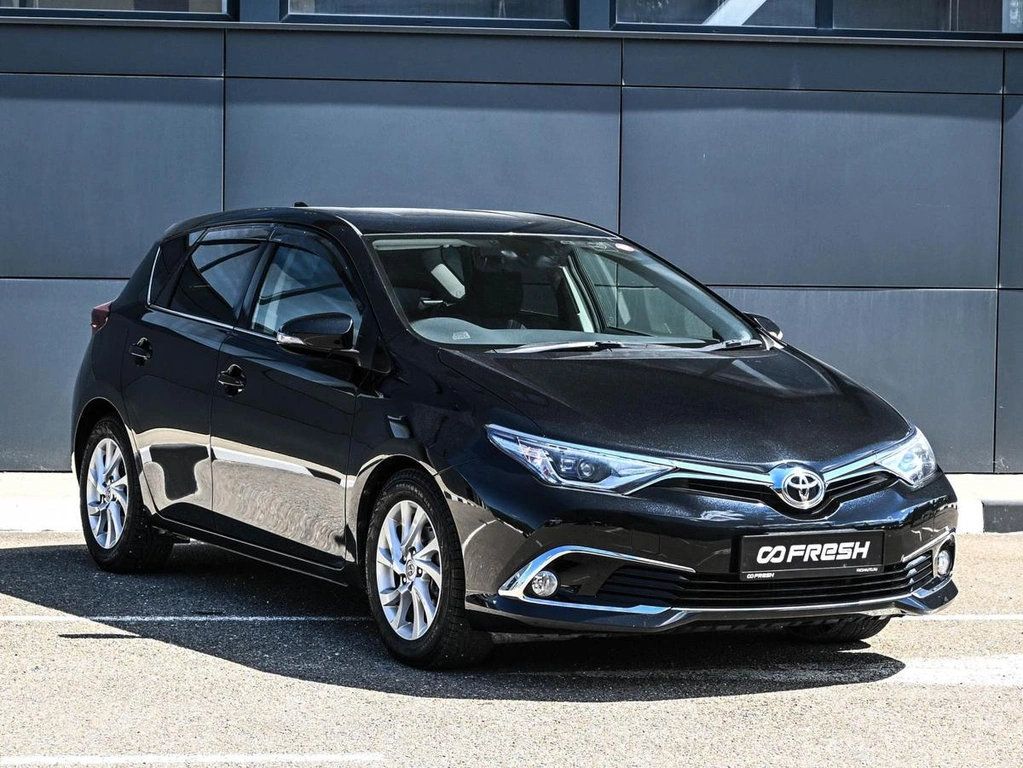 Хетчбэк Toyota Auris 2017 года, 1564000 рублей, Кирилловка