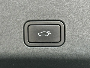 Внедорожник Geely Monjaro 2023 года, 3185000 рублей, Красноярск