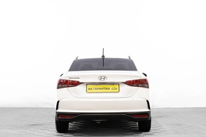 Седан Hyundai Solaris 2021 года, 1219000 рублей, Барнаул