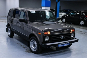 Внедорожник ВАЗ (LADA) 2131 (4x4) Рысь 2018 года, 898000 рублей, Солонцы