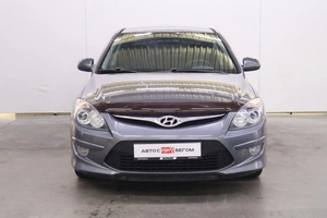 Хэтчбек Hyundai i30 2010 года, 750000 рублей, Брянск