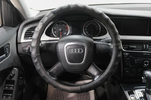 Седан Audi A4 2011 года, 889000 рублей, Новокузнецк