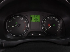 Хетчбэк Skoda Fabia 2010 года, 699000 рублей, Воронеж