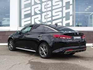 Седан Kia Optima 2017 года, 2370000 рублей, Владимир