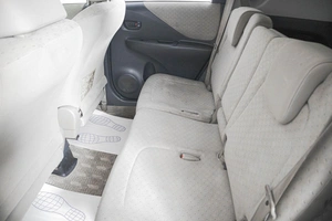 Хетчбэк Toyota Ractis 2005 года, 659000 рублей, Кемерово