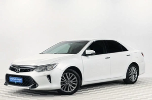 Седан Toyota Camry 2016 года, 2099000 рублей, Челябинск