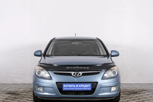 Хетчбэк Hyundai i30 2010 года, 849000 рублей, Красноярск
