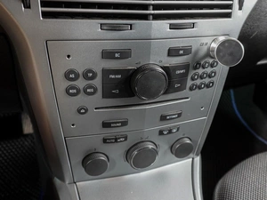 Хетчбэк Opel Astra 2011 года, 499000 рублей, Воронеж