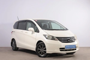 Минивэн Honda Freed 2010 года, 999000 рублей, Новосибирск