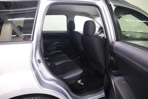 Внедорожник Mitsubishi Outlander 2010 года, 1200000 рублей, Брянск