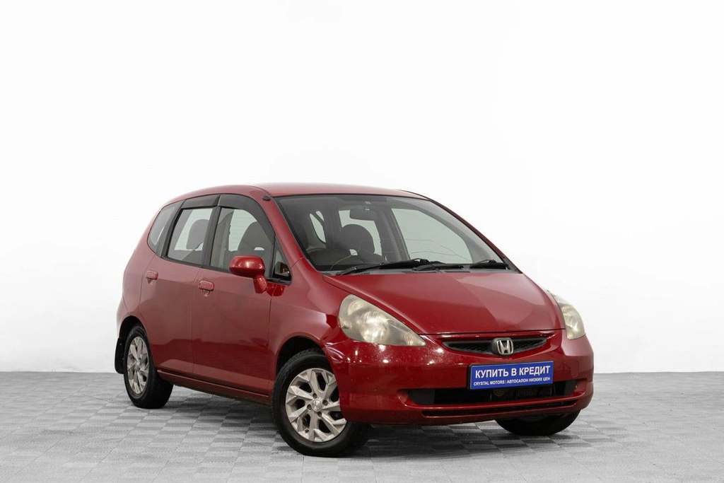Хетчбэк Honda Fit 2001 года, 379000 рублей, Барнаул