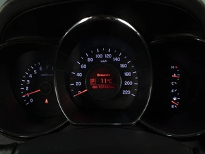 Седан Kia Rio 2013 года, 1155000 рублей, Омск