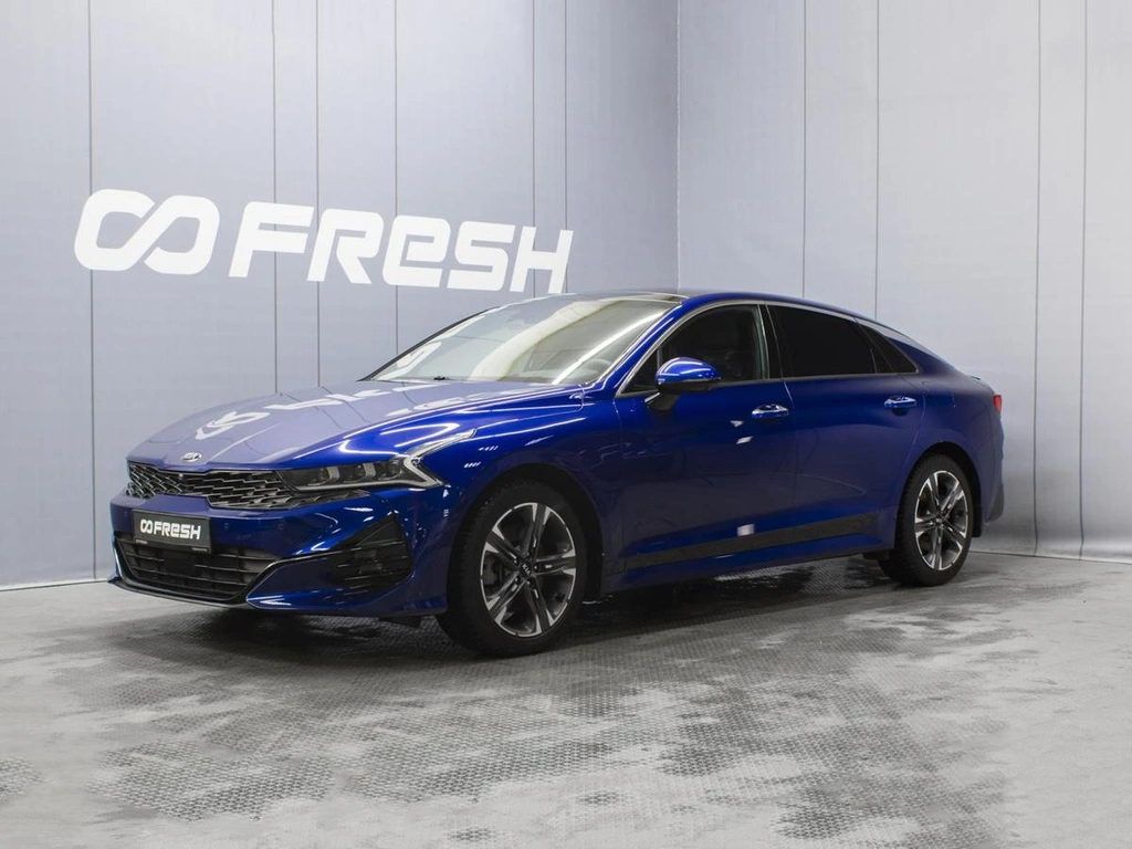 Седан Kia K5 2020 года, 2680000 рублей, Омск