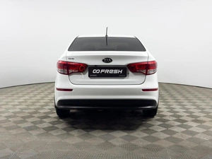 Седан Kia Rio 2016 года, 867100 рублей, Казань