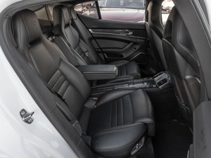 Лифтбек Porsche Panamera Turbo 2013 года, 3799000 рублей, Саратов