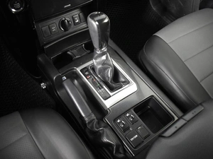 Внедорожник Toyota Land Cruiser Prado 2015 года, 3855400 рублей, Казань