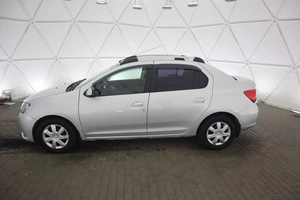 Седан Renault Logan 2016 года, 780000 рублей, Орёл