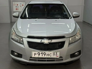 Седан Chevrolet Cruze 2011 года, 747000 рублей, Красноярск