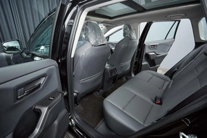 Внедорожник Toyota RAV4 2026 года, 4099000 рублей, Красноярск