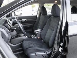 Внедорожник Nissan X-Trail 2015 года, 2175000 рублей, Волгоград