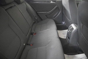 Седан Volkswagen Jetta 2012 года, 999000 рублей, Кемерово