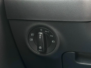 Внедорожник Skoda Karoq 2020 года, 2387000 рублей, Ижевск