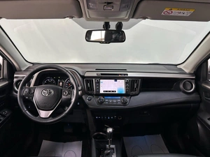 Универсал Toyota RAV4 2017 года, 3000000 рублей, Смоленск