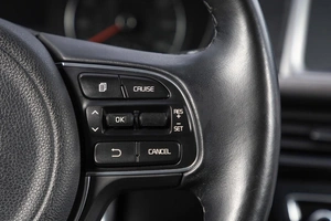 Седан Kia Optima 2017 года, 2189000 рублей, Новосибирск