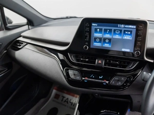 Внедорожник Toyota C-HR 2019 года, 2050000 рублей, Красноярск