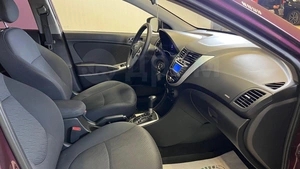 Хетчбэк Hyundai Solaris 2013 года, 948000 рублей, Красноярск