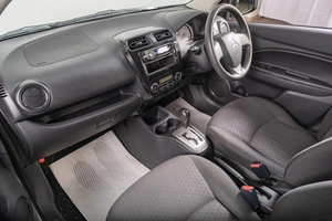 Хетчбэк Mitsubishi Mirage 2014 года, 799000 рублей, Томск