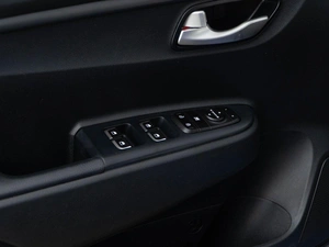 Хетчбэк Kia Rio X-Line 2020 года, 1449999 рублей, Москва