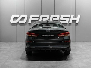 Седан Kia Optima 2019 года, 1770000 рублей, Тюмень