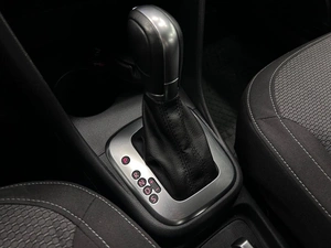 Седан Volkswagen Polo 2015 года, 1149000 рублей, Красноярск