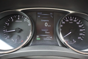 Внедорожник Nissan X-Trail 2015 года, 1650000 рублей, Мирное