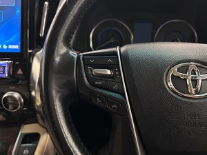 Минивэн Toyota Alphard 2019 года, 4049000 рублей, Красноярск